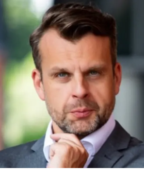 piotr chęciński